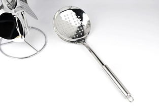 悦享家圆管空心柄漏勺 不锈钢厨具中的实用艺术